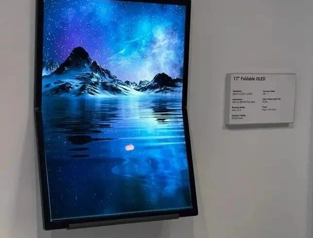 CES 2023：三星和LG展示折叠+延伸概念OLED屏