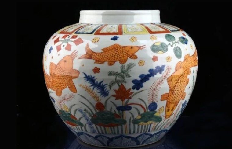 错把真品当赝品，转眼700万成交！这个“古董鱼盆”这样神奇？