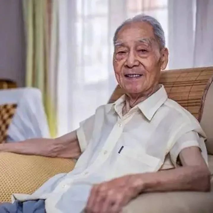 百岁翻译家许渊冲：中华文化那么美，我要让全世界都看到它
