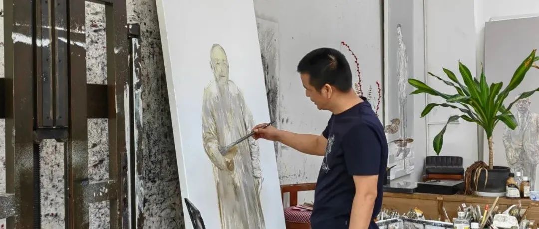 罗奇：泥土里生长出来的艺术家