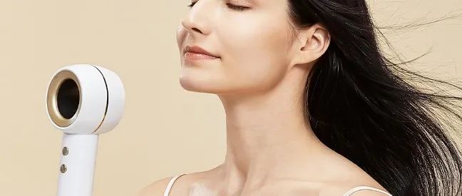 某森完美平替～‍水润负离子吹风，智能恒温护发、干发超快！