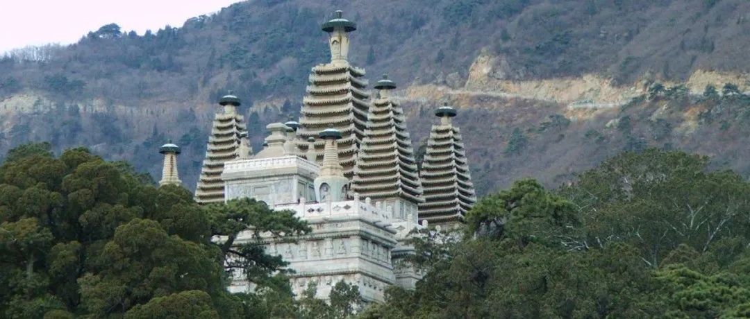 一个中国太监建了一座寺庙，美到窒息 ：“我去了那里，觉得北京人白当了”