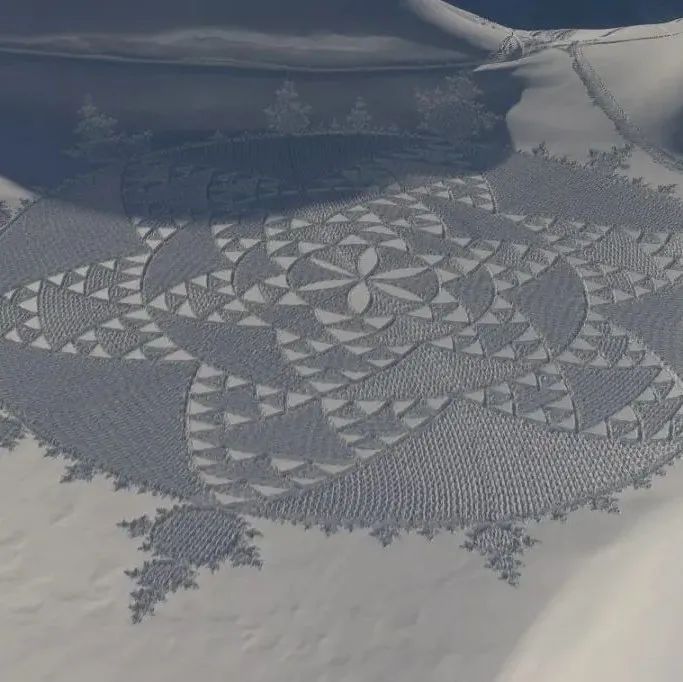 他用双脚去绘画：夏天踏浪，冬天踩雪，一幅作品2000平米