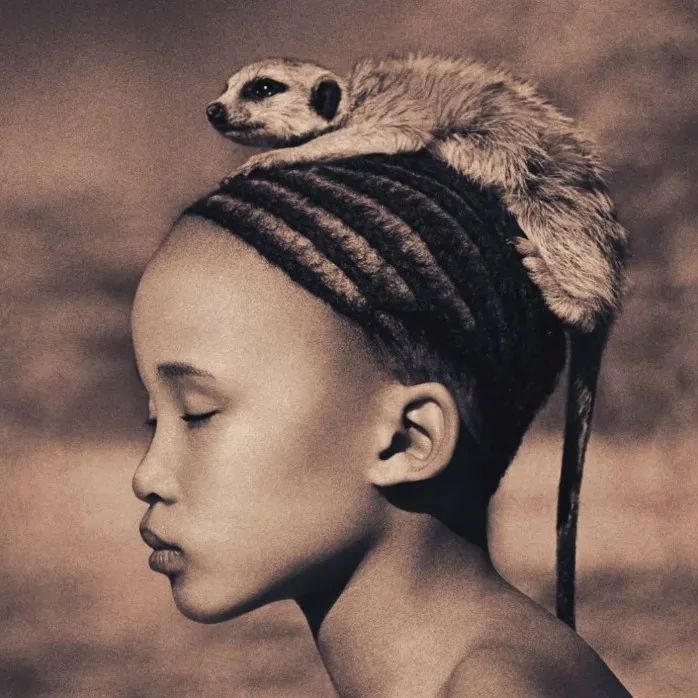 他堪称《沙丘》式美学“奠基人”!消失了十年的人间摄影师,行走在死亡边缘,只为这一秒的“人间绝响”!