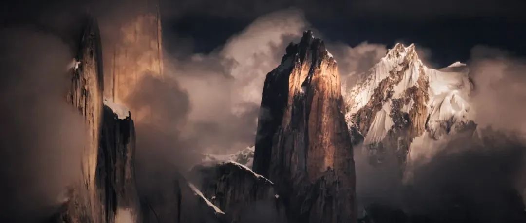 超魔幻雪山暗调照片如何后期？PSD逐图层分析思路来了！