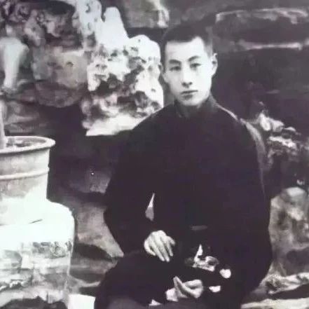 他用李莲英豪宅加40套四合院，换来两件故宫镇馆之宝