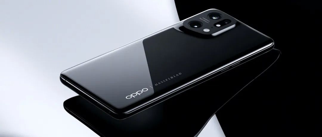 OPPO Find X5 Pro 使用陶瓷材料“为冰冷的科技产品带来暖意”
