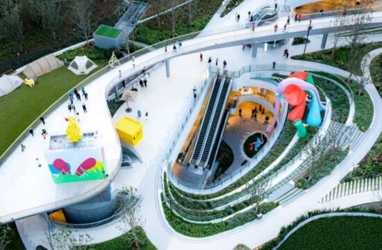 城市峡谷里的创生都会图景 | 华润置地·上海苏河湾万象天地