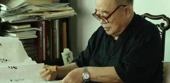 大家王贵忱：“我收藏一辈子，换回好多张收条”