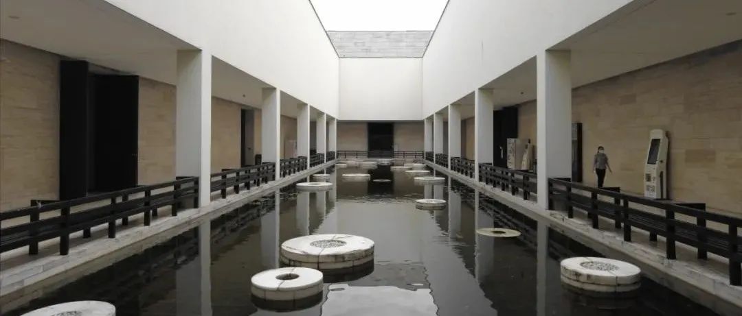 建筑游记 009 | 良渚博物院：连续的内置庭院。