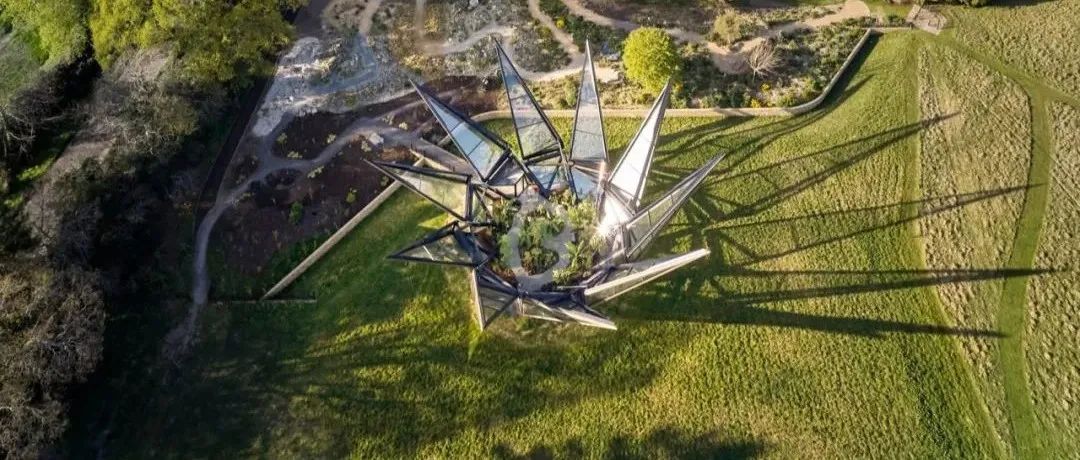 Heatherwick工作室为英国国民信托设计了一座可以打开的玻璃温室