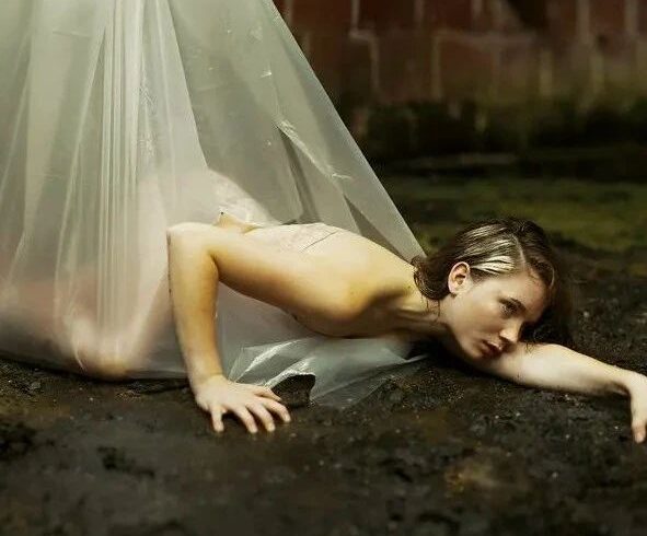 美与神秘并存，90后摄影师的作品，让人深陷其中