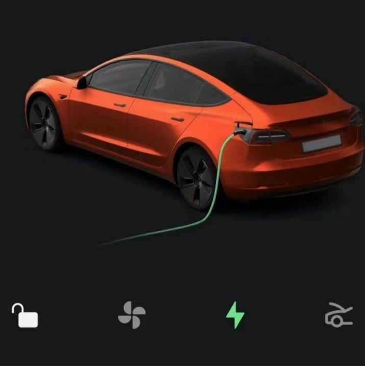 APP挖掘机丨蔚小理特斯拉手机app大横评