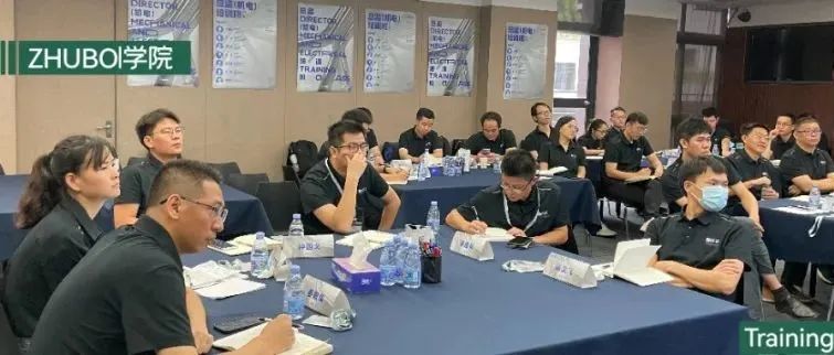 管理与技术并行，握紧手中的接力棒