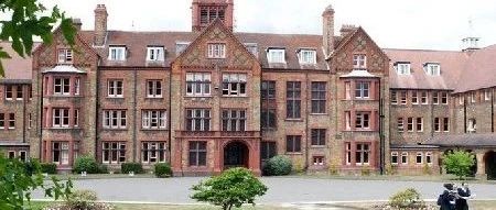 陈顺林受聘于牛津艺术学院