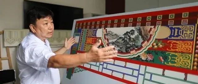 古建筑上 “五彩斑斓” 的彩画是如何生成的?