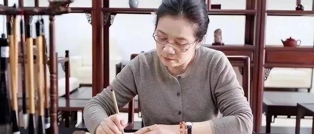 书法展闹笑话！“撞脸”作品高达30多件，书协大佬孙晓云、陈振濂也中招