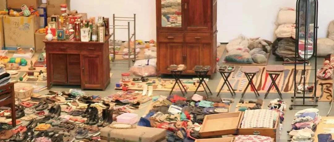 70岁老太，花50年囤了一屋子垃圾！网友：这不就是我奶奶？