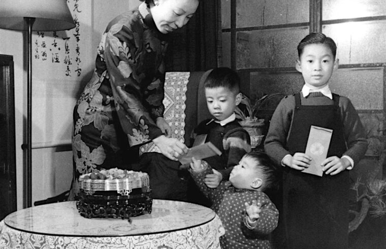影像｜以前中国人是这样过年的！77张春节老照片跨越100年