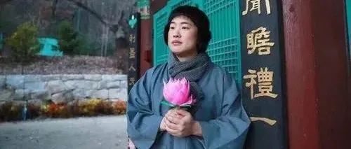 “居家快崩溃了，我和Siri聊天以保持语言能力”