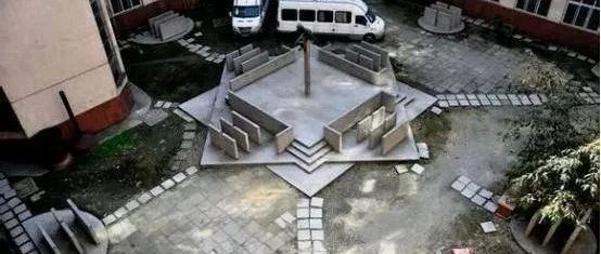 大学里的那些&quot;诡异&quot;的建筑