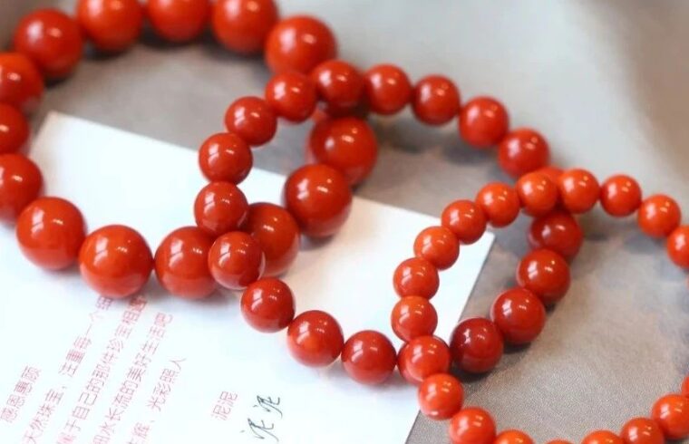 高品质南红手串，明艳动人~