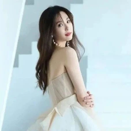 39岁的她跳性感魅舞，美到前任后悔：女人有底气，全靠这一点！