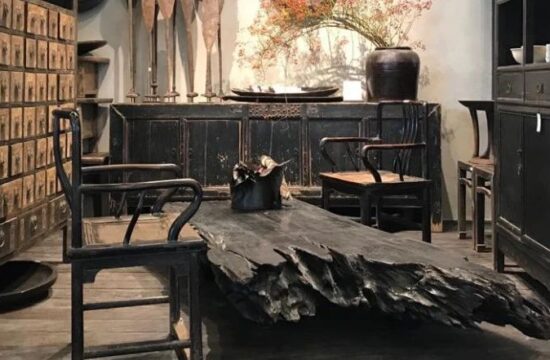 感受老家具的温暖与朴素