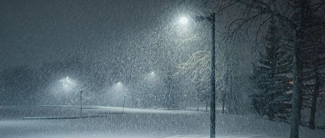 摄影师Jesse Yardley邀你来看不一样的雪
