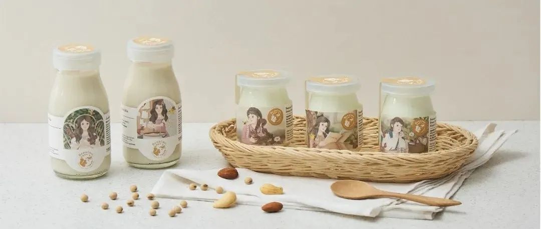 创意插画植物奶饮品包装设计