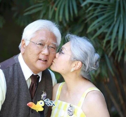甜炸！一对130岁老夫妻cos美国队长火了：这样的爱情，我也想要