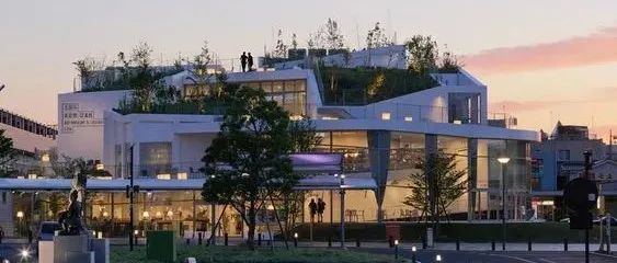 缠绕设计大法！为单身狗创造偶遇与邂逅的空间！| 建筑精说建筑