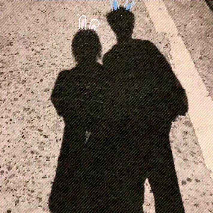 微信头像｜复古女生情侣头像，就爱这个意境！