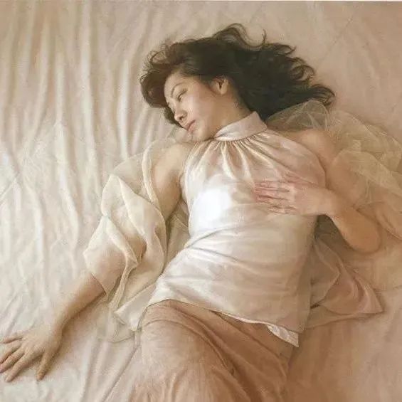 艺术天地||他画笔下的少女神秘性感，薄纱朦胧美到窒息，第一张就迷住了！
