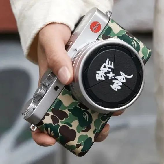 BAPE x STASH联名，打造全新徕卡D-Lux7