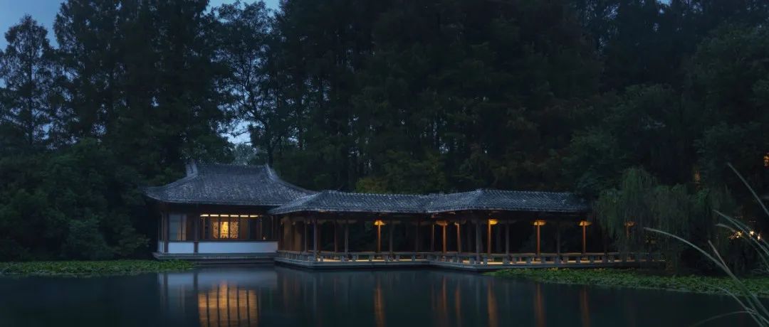 慢珊瑚设计 | 秘境幽幽 · 静卧湖屿