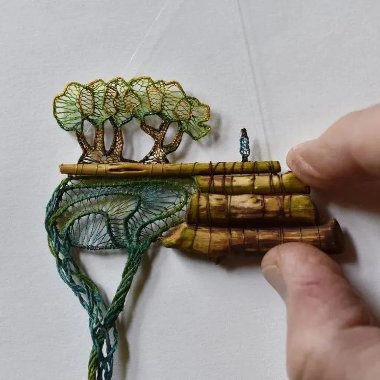 酷爱蕾丝的艺术家，用破木和麻线“画”插画，艺术感十足