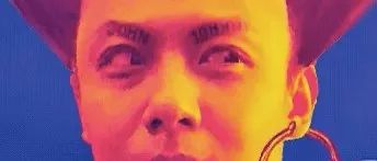 80后北影高材生玩“恶搞”火了！魔性设计震惊全网：这脑洞，我服！
