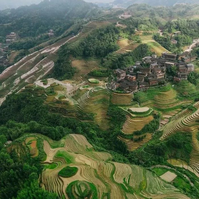 外国摄影师航拍中国获盛赞，惊艳的场景，许多国人都没见过