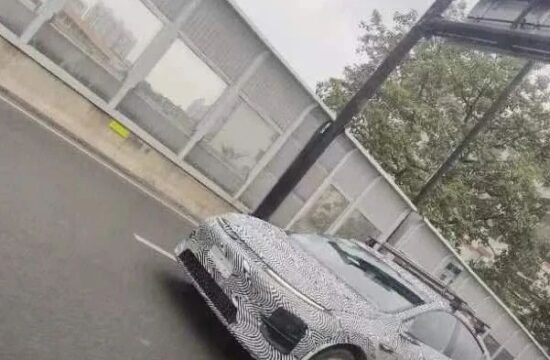 疑似小鹏G7测试谍照曝光！——溜背设计吸睛！