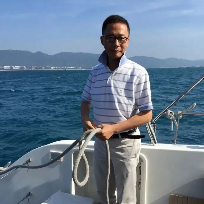 汪潮涌：互联网时代的宠儿，移动互联时代的弃儿