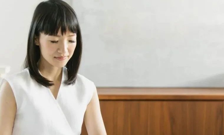 不卷了！日本传奇“家政女王”放弃做家务，彻底“摆烂”！理由竟然是生了三个娃？网友：欢迎来到现实世界！