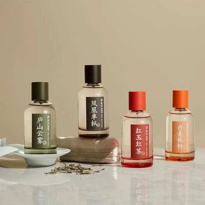 新「中国风」香水，缓缓流淌的茶味，诗意脱俗
