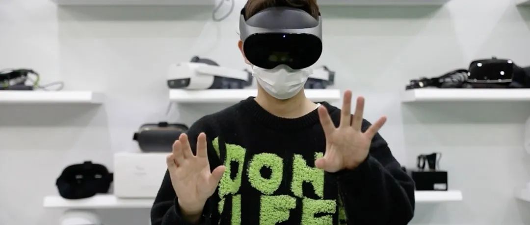 【VR陀螺评测】Quest Pro硬件功能实测：新技术与场景的“探索产品”