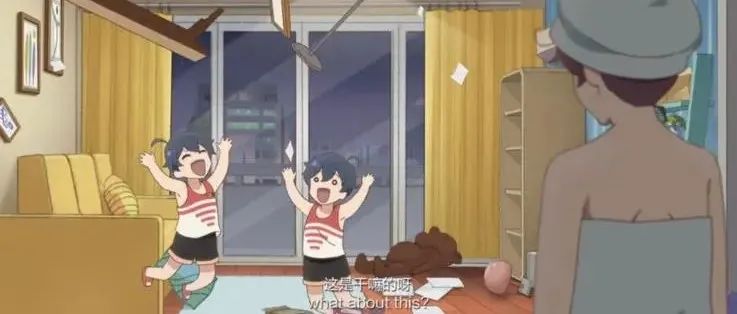 社畜女青年和一群妖艳美男的同居？结果......
