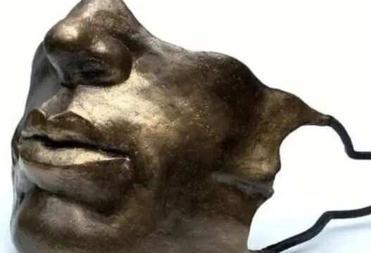 将雕塑融合哲学思想，这些超现实作品，让人陷入沉思