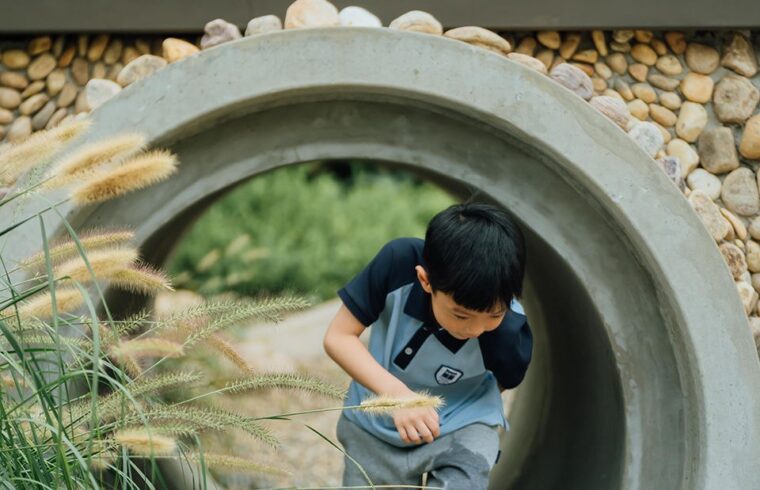让大自然带领孩子长大 - 一八学校幼儿园 / 翰祥景观