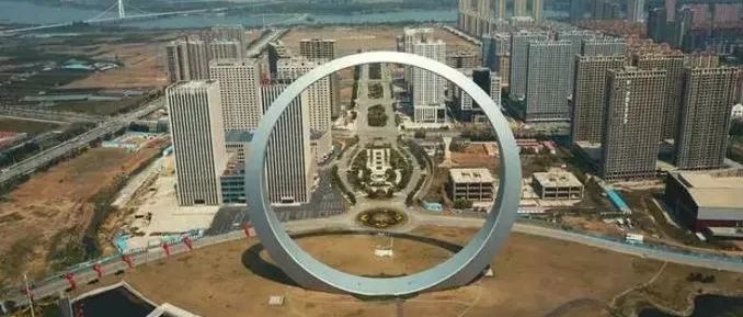 花了一亿就建了个环！盘点国内又贵又奇葩的建筑