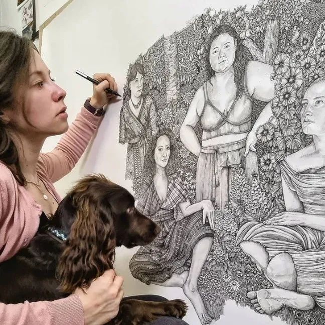 女孩拿一支钢笔，耗时7个月，画出充满异国情调的作品