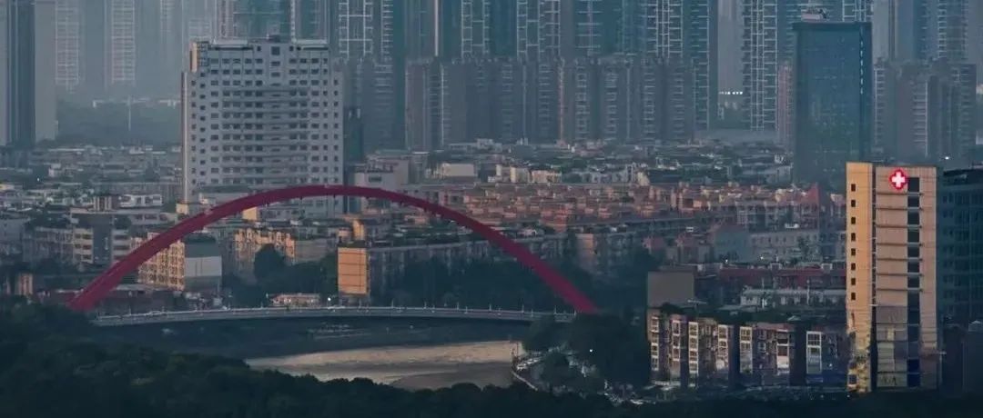 停车难怎么破？新加坡给出你答案！